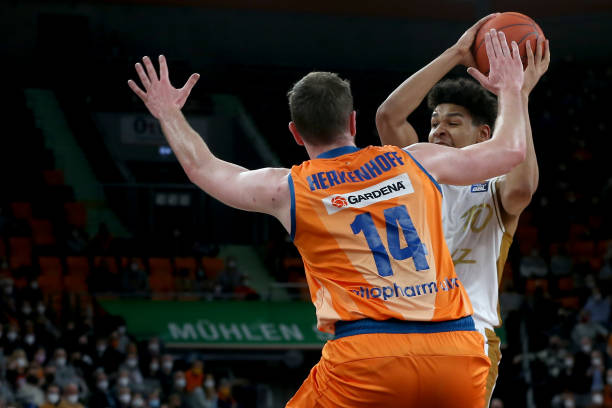 随着亚洲经 随着亚洲经