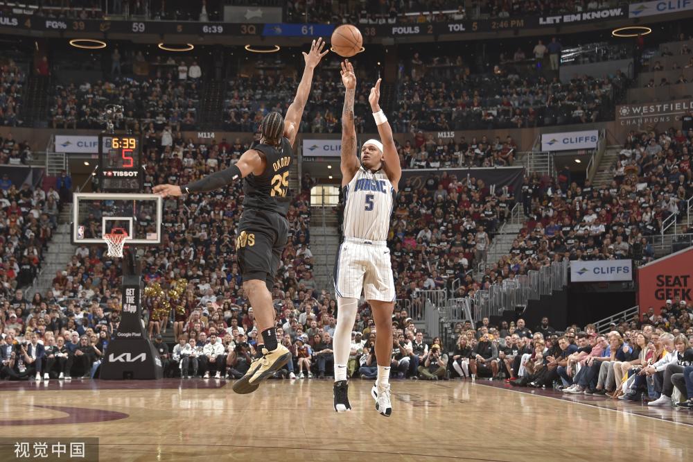 球走向国际 球走向国际