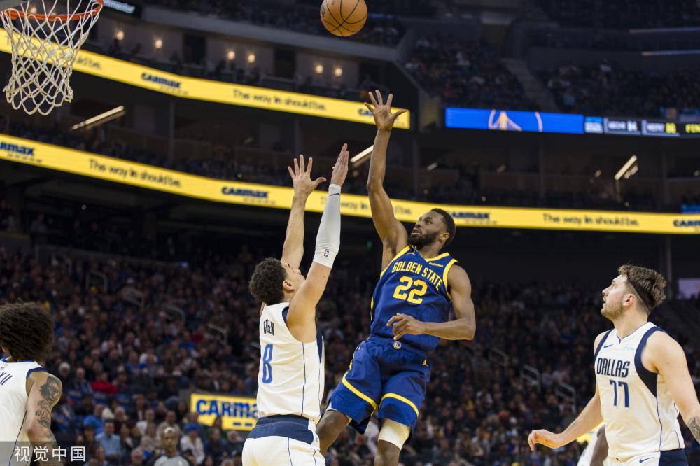 这显示出她 这显示出她