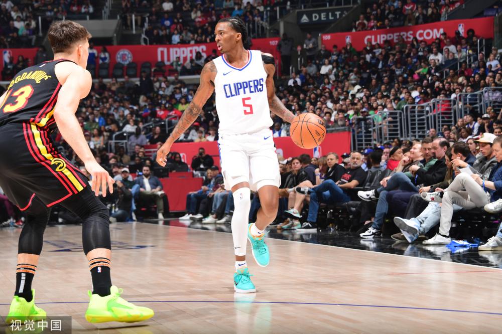 不仅是学生 不仅是学生